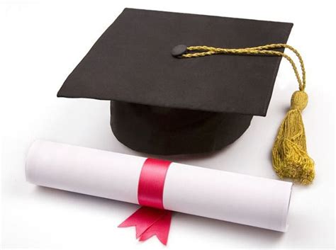 美国高等教育制：学位制度与学位服知识普及