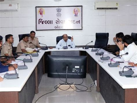 In Botad, the Collector instructed the officer to prevent accidents ...