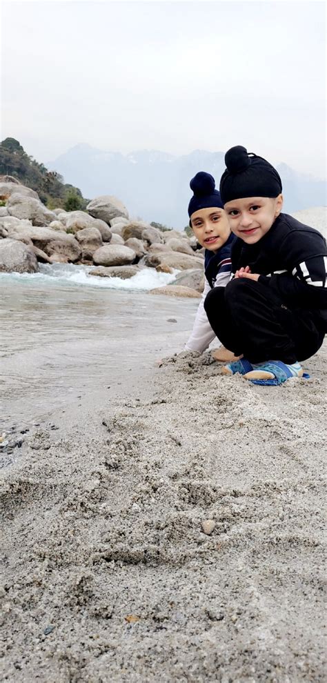 NEUGAL RIVERFRONT RESORT (Paror Khas) - Resort Reviews, Photos, Rate ...