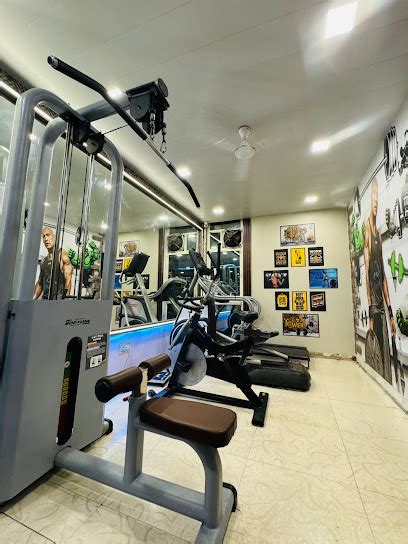 Moti Nagar Metro Station, Map, Route, Timings, Fare, Entry/Exit