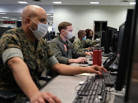 Navy Exercise 的图像结果