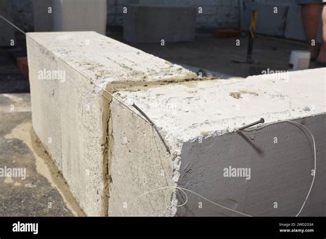 How to Level Pickets with String Line 的图像结果