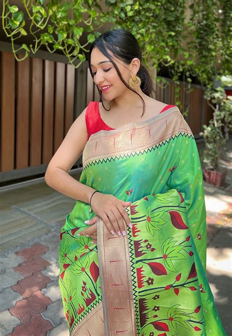 Buy Feijoa Green Zari Woven Titli Royal Paithani Silk Saree Online ...
