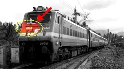 Know meaning of WAG, WAP, WDM written on train engines