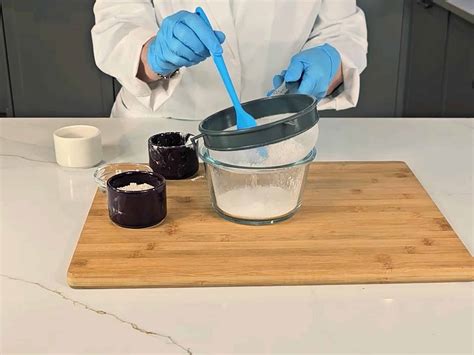 Baking Soda Dry Shampoo To Refresh Hair Without Water