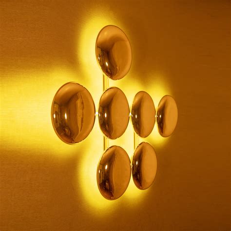 Big Show Gold LED Wall Light for Modern Wall Art | Light & Living