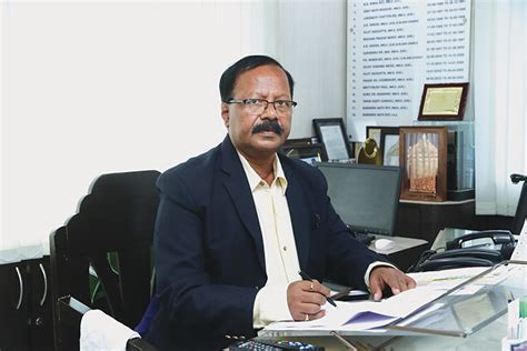 Tantuja reviving traditional designs | Business Economics