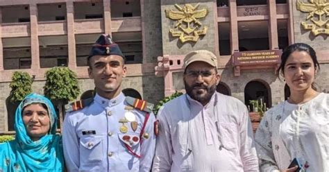 Success Story : कौन हैं अफरीद अफरोज, जो बने बेस्ट एयरफोर्स कैडेट, NDA ...