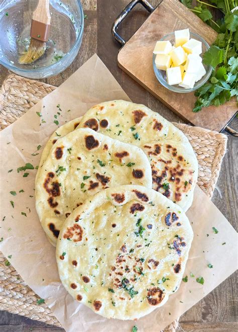 Garlic Naan (Easy Bread Recipe)