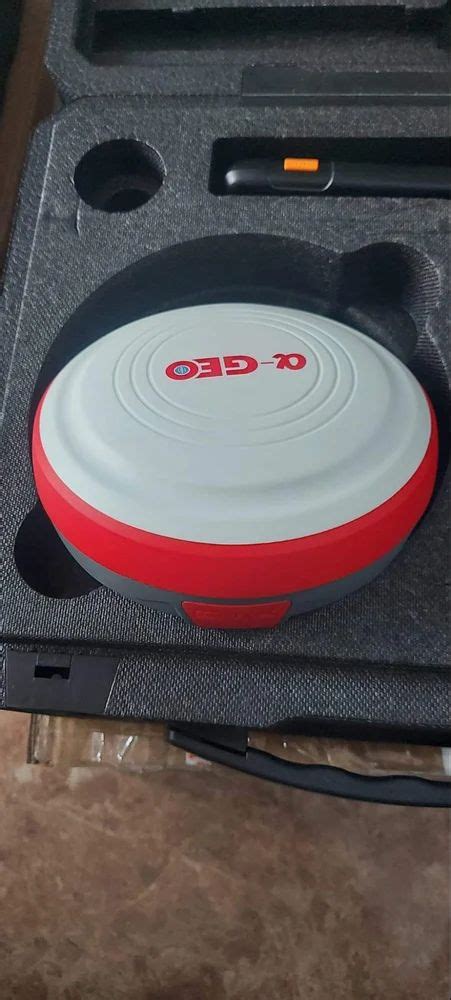 Gnss supliers - DGPS Land Survey Equipment Trader - Retailer from Ghaziabad