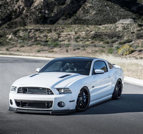 2013 Ford Mustang GT Wallpapers | MustangSpecs.com
