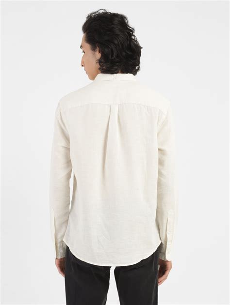 Men's Solid Spread Collar Shirt – Levis India Store