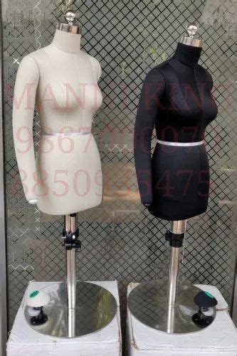 Female Mannequins and Garment Display Rack And Bracket Manufacturer ...