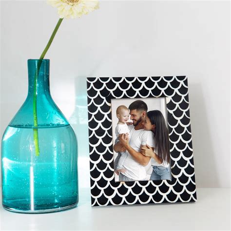 House of Sajja Handcrafted Wooden Table Photo Frame In Black and white