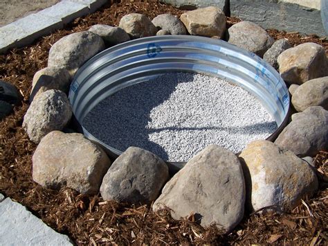 How to build a fire pit: 5 DIY fire pit projects | HireRush Blog