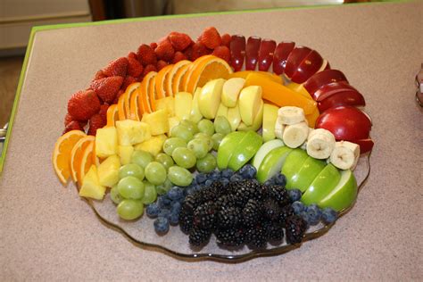 30+ Easy Fruit Display Ideas