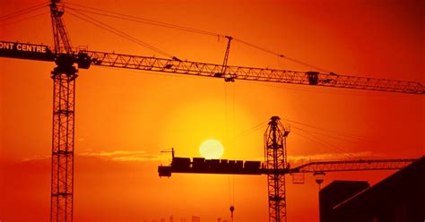 Fast 24 Milliarden für den Bau - competitionline