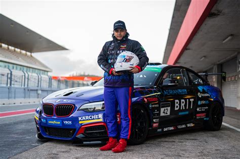 Asha Silva - TEAM BRIT