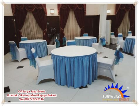 Rental Meja Bulat Bercover Dengan Pilihan Warna