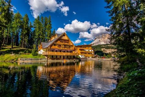 RESIDENCE CIASA VEDLA (Badia, Province of South Tyrol) - Apartment ...