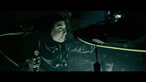 Breaking Surface – Review – I Love Disaster Movies!