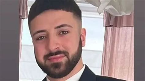 Un home entra a casa d'un locutor de la BBC i mata la seva dona i dues ...