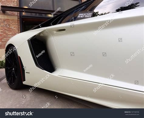 1 Lamborghini Aventador Stretch Limo Royalty-Free Images, Stock Photos ...