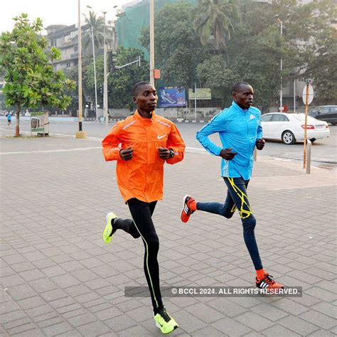 People run during the Standard Chartered Mumbai Marathon 2015 in Mumbai ...