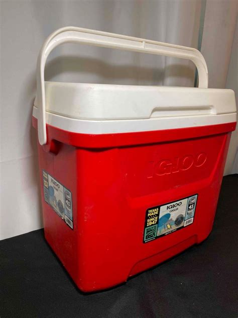 Igloo 28qt Size Cooler | #3899741975