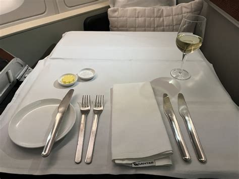 Qantas First Class Menu 的图像结果