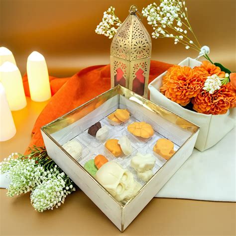 Buy Halloween Chocolate With Milk Monster Faces 16 Pieces in India at ...