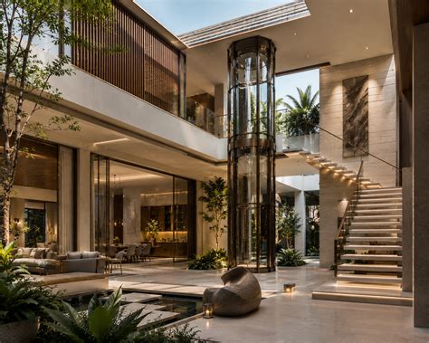 Luxury Home Elevators in Bangalore | Panoramic Screw & Glass Capsule Lifts