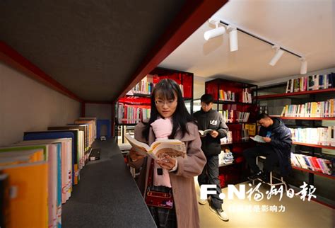 杜衡上传了苏州第10位读书人 - “有人读书”影像征集，在你的城市看见理想