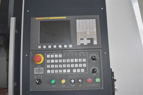 5 Axis Rotary Table CNC Machining Center Fanuc Controller Metal Milling ...