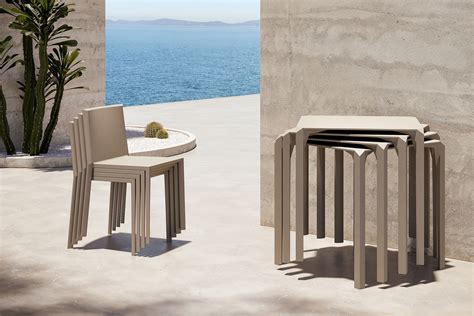 QUARTZ DINING TABLE by Ramón Esteve | Vondom Products