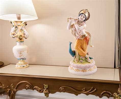 Pigmented Lord Krishna Idol – Maison SIA