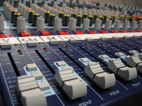 What Is Audio Mixer Console at Robert Locklear blog