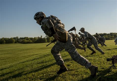U.S. Army Reserve Military Police to host Midwest Small Arms ...