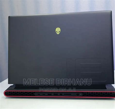 Alienware M17x R2 SSD 的图像结果