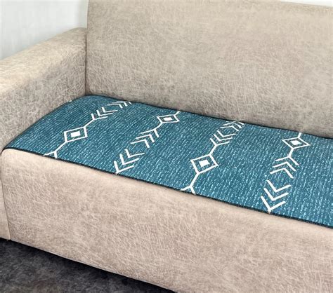 AMAZE ATTIRES Polycotton Printed Sofa Seat Cover For 3 Seater With ...