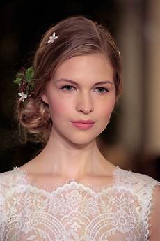 Makeup Ideas Wedding by 15 Essential Bridal Makeup Tips For Your Big Day Stylecaster Makeup Ideas Wedding