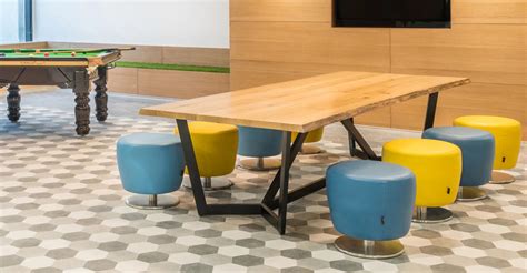 Max Life Insurance – Multi Seats