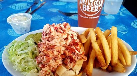 SPANKY'S CLAM SHACK & SEASIDE SALOON, Hyannis - Restaurant Reviews ...