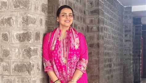 Actress Shilpa Sirodkar tests positive for COVID-19; asks fans to stay safe