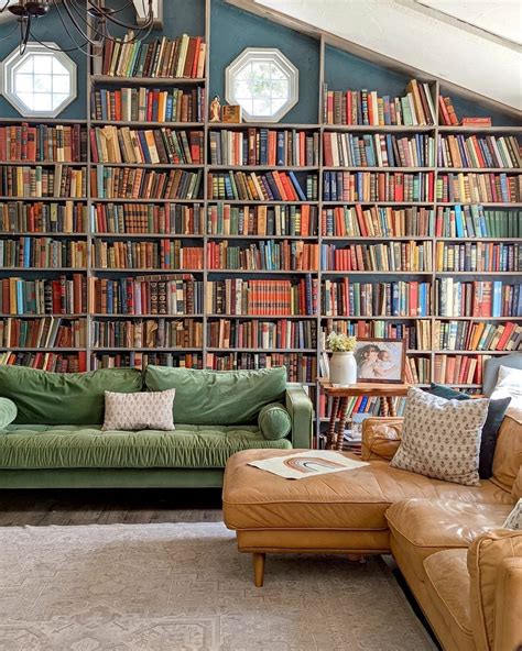 Small Reading Room Library 的图像结果