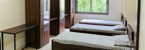 PG in Ahmedabad, Luxurious Girls PG Accommodation at CG Road, Creative ...