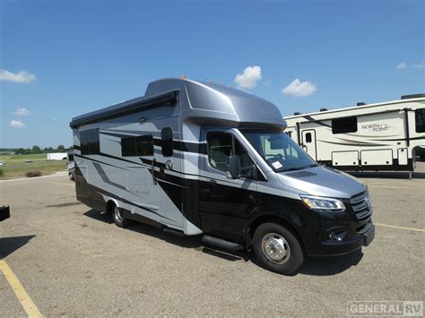 New 2026 Tiffin Wayfarer 25XLW Motor Home Class C - Diesel at General ...