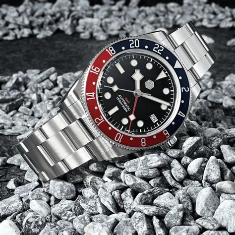 San Martin NH34 BB58 GMT Watch SN0109 - Black Dial – DREAM WATCHES