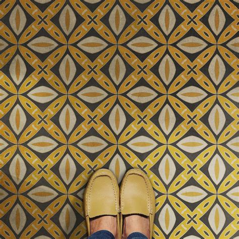 Pattern 82 Canary Robb Vinyl Floor Cloth | Floor cloth, Vinyl flooring ...