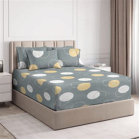 Buy VAS COLLECTIONS® Premium Elastic Fitted Bedsheets with 2 Pillow ...